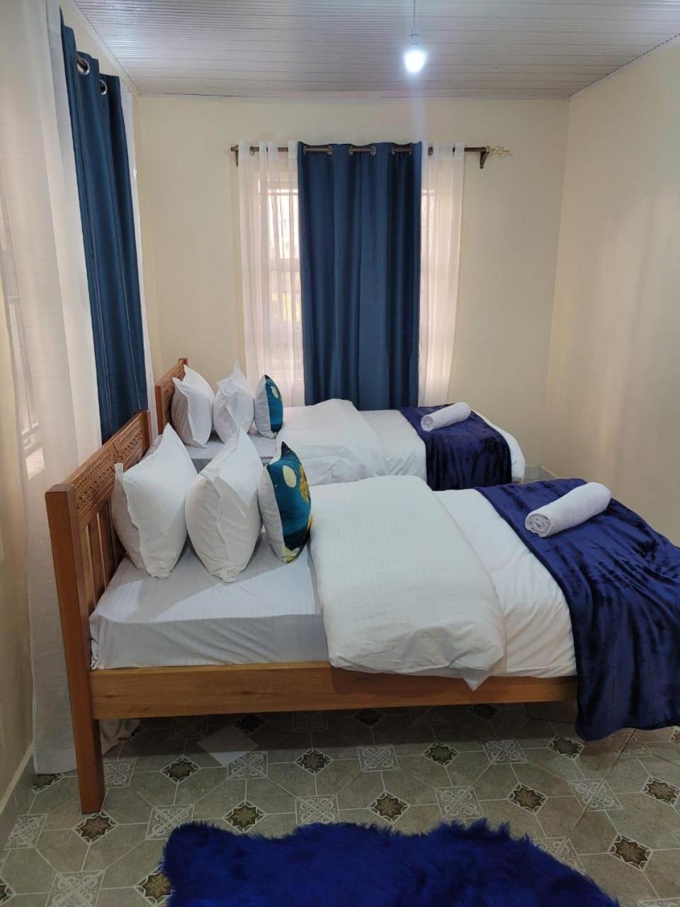 Gloria House Homestay *